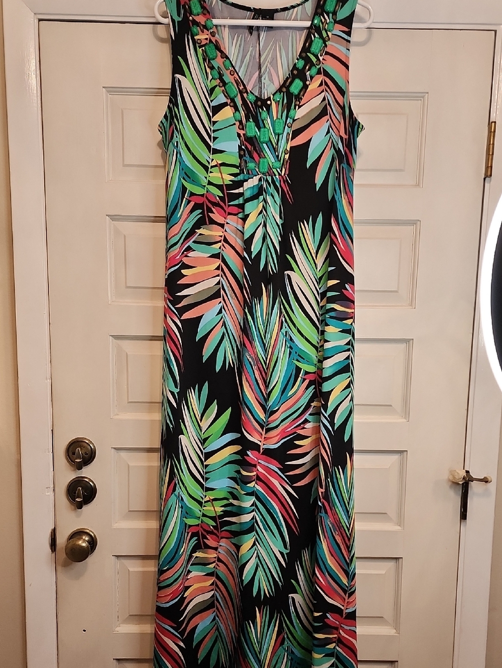 New Directions MAXI DRESS Colorful Tropical Leaf Black Base Sleeveless Semi Form